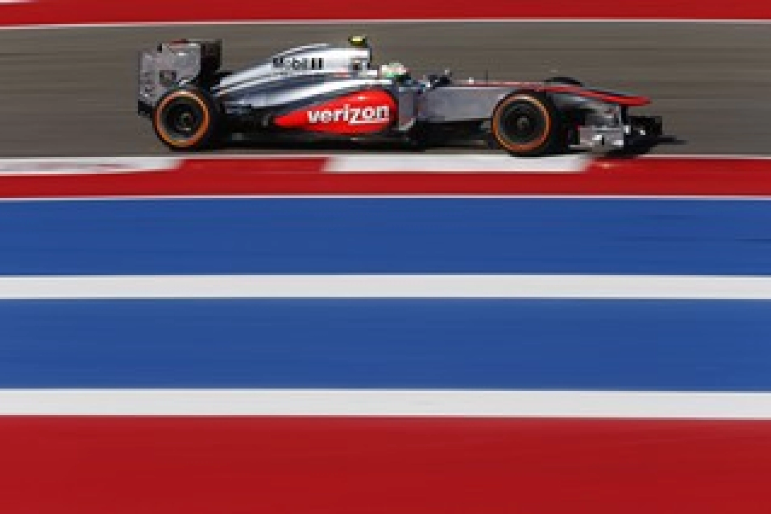 Samedi : Sergio Pérez hisse McLaren dans le top 10