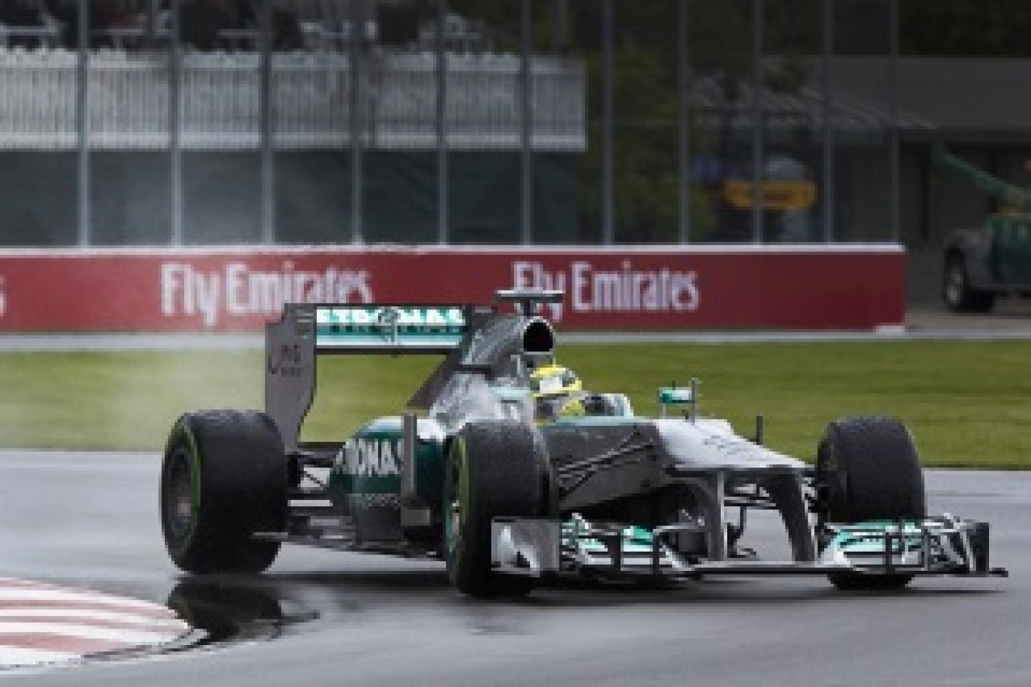 Brésil – Essais Libres 1 : Nico Rosberg surfe sur Interlagos
