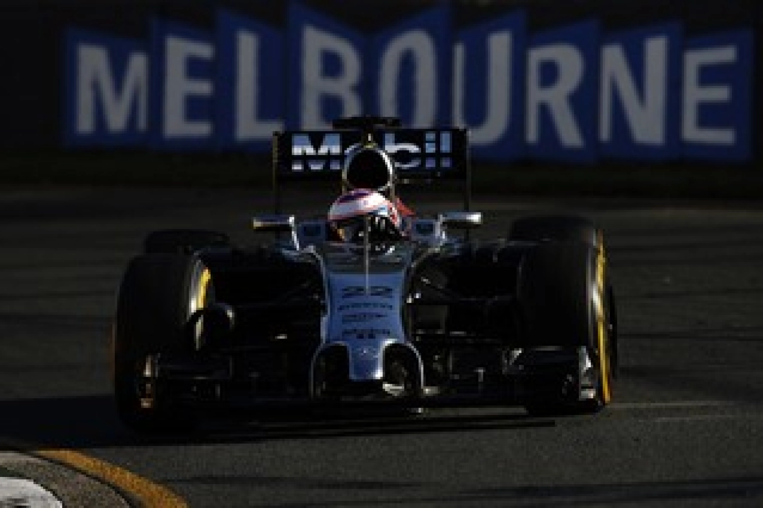 Bilan 2014 – McLaren : Année de transition après 20 ans avec Mercedes