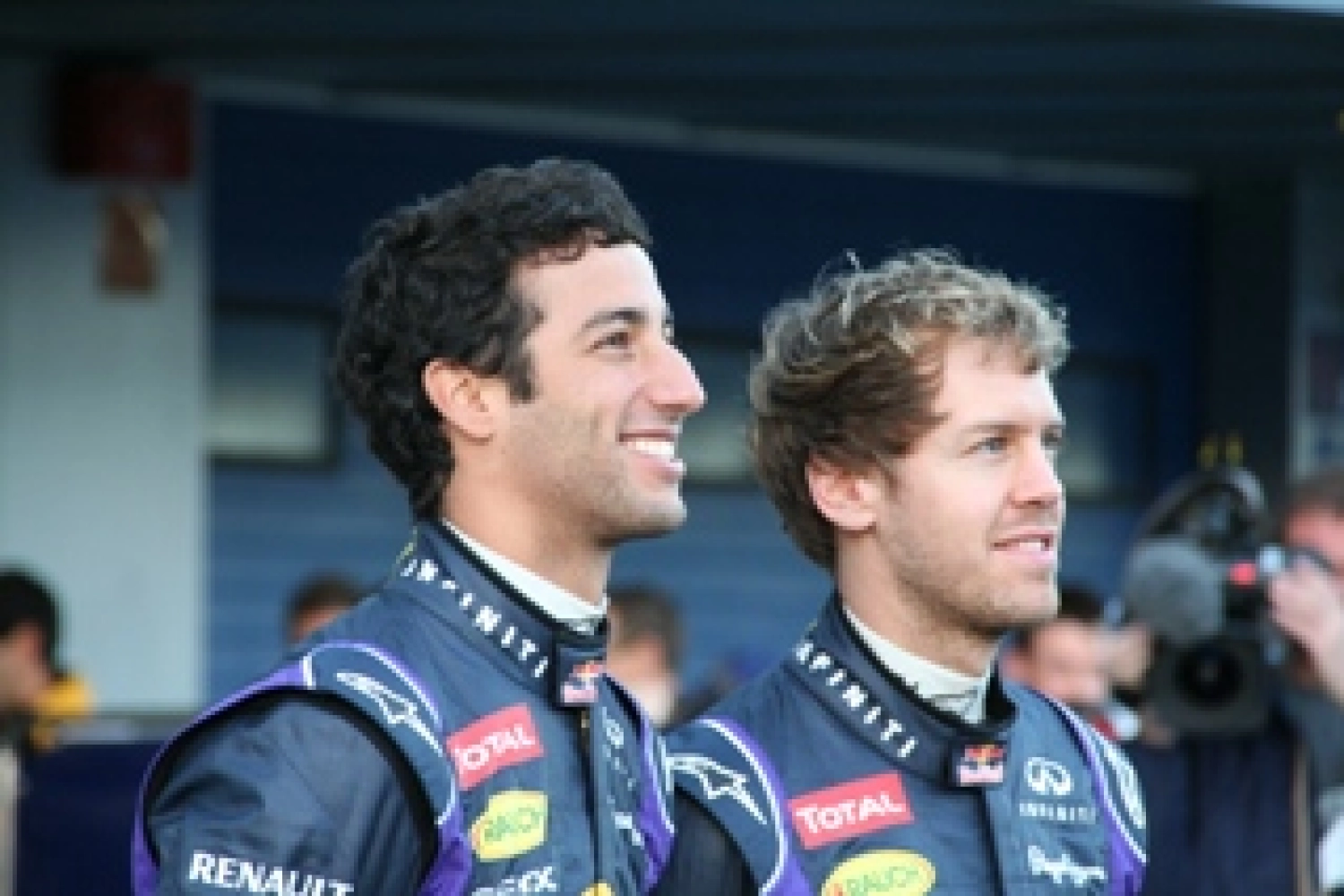 Vendredi : Vettel en progrès et Ricciardo dans le rythme pour Red Bull
