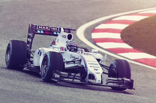 Williams présente sa nouvelle livrée FW36 Martini