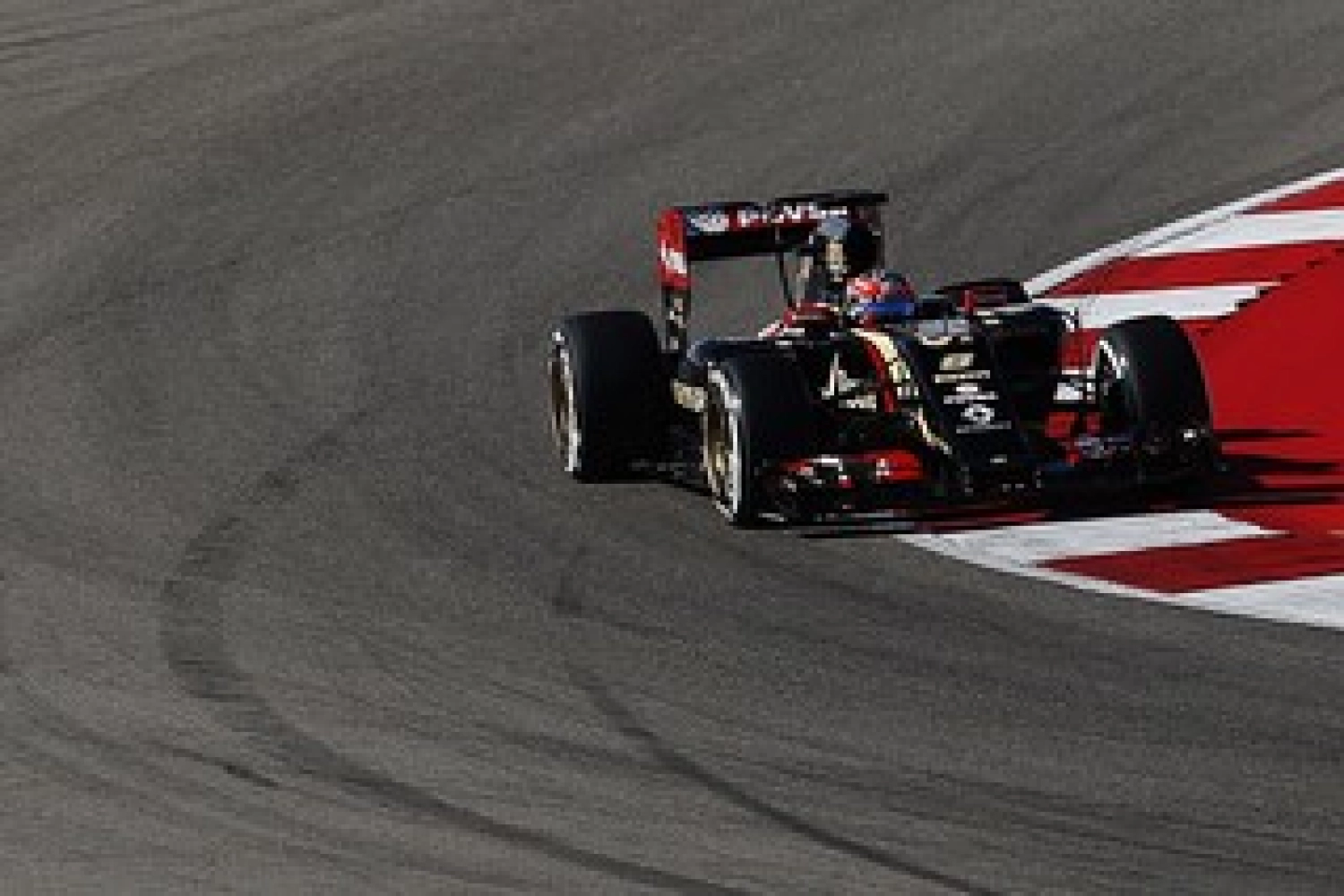 Grosjean a hâte de jeter la Lotus E22 "à la poubelle"
