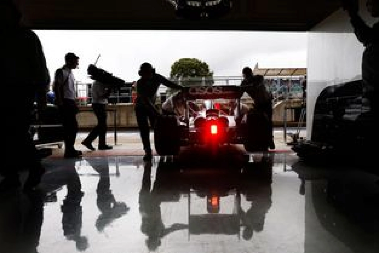 McLaren retardée par des problèmes liés aux données du carburant