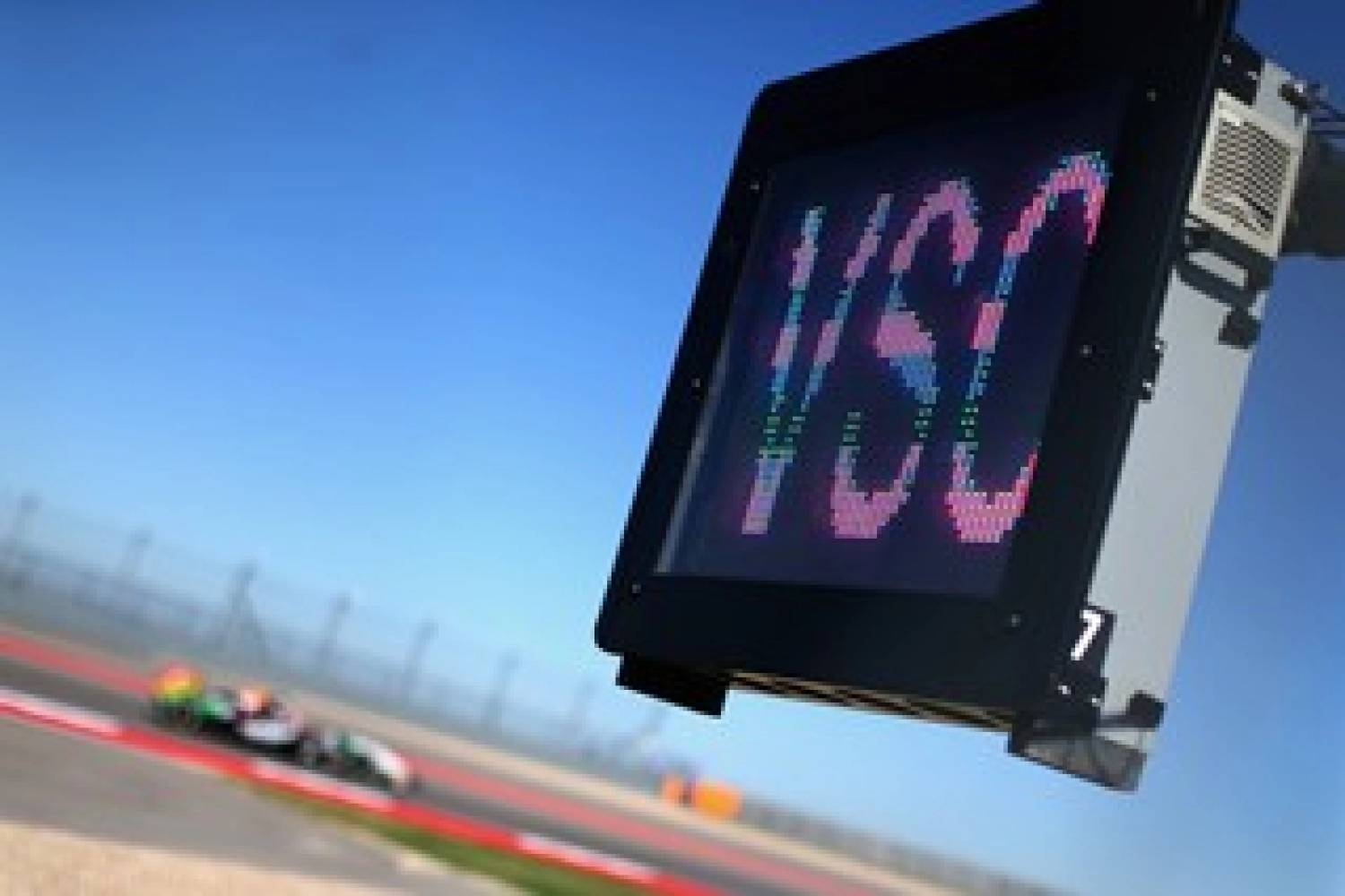 La voiture de sécurité virtuelle reçoit le feu vert pour 2015