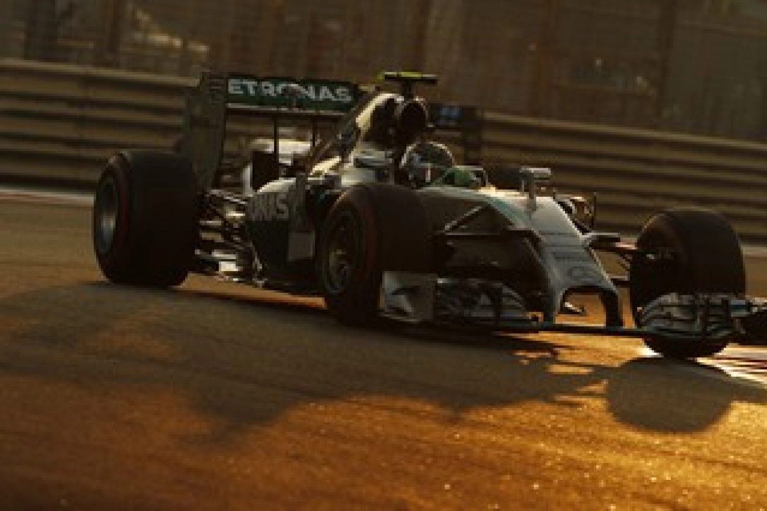 Mercedes revient sur les problèmes de Rosberg à Abu Dhabi