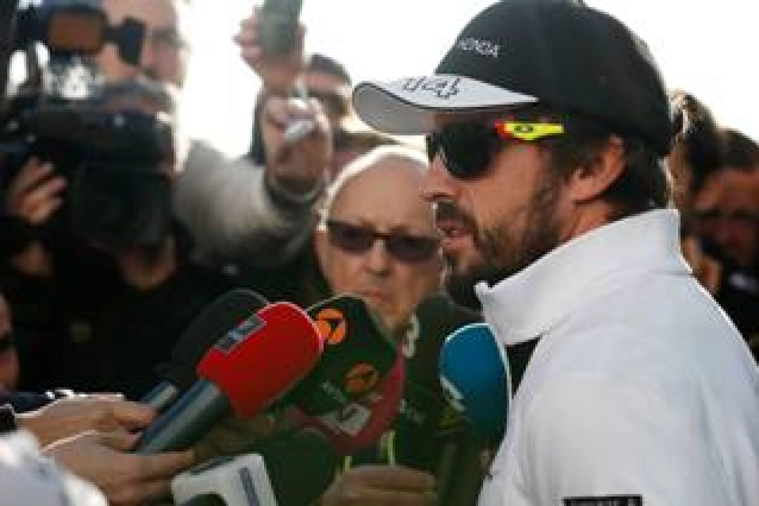 McLaren-Honda : Alonso croyait conduire « dans une catégorie inférieure »
