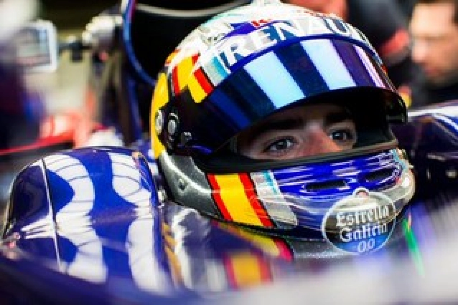 Toro Rosso : Sainz se hisse en Q3 et dégaine le premier face à Verstappen