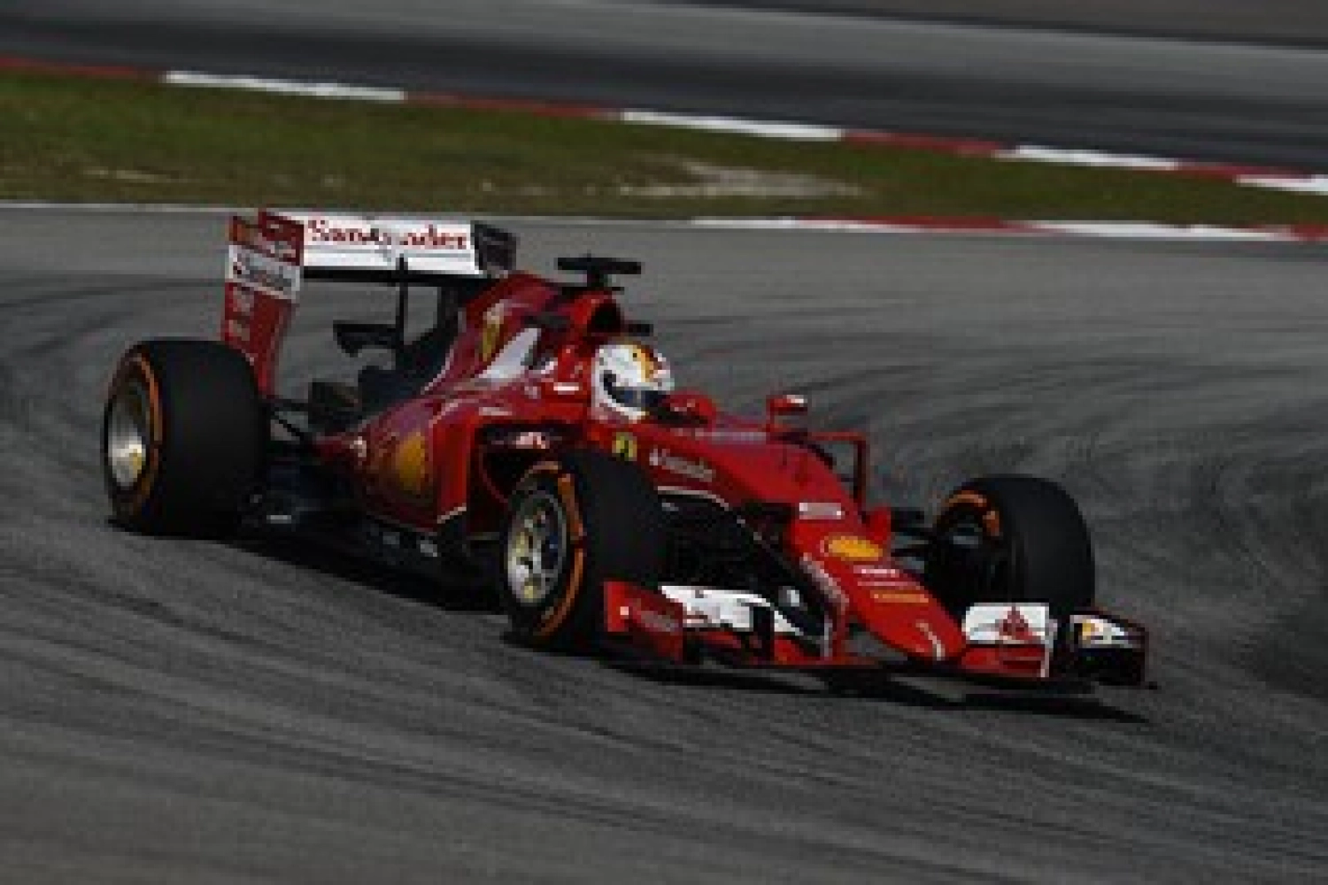 Malaisie – Course : Vettel l’emporte et met fin à la disette de Ferrari