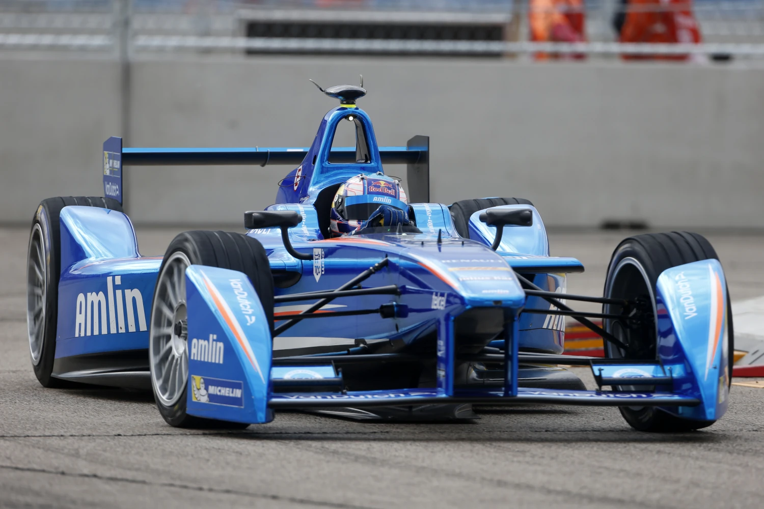 Team Aguri conserve le moteur McLaren