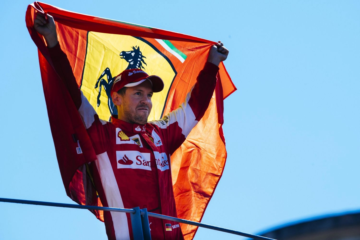Ferrari : Vettel, comme un chat dans la nuit