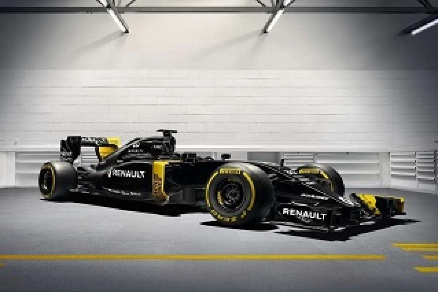 Renault F1 : Ghosn exige des progrès solides d&rsquo;année en année