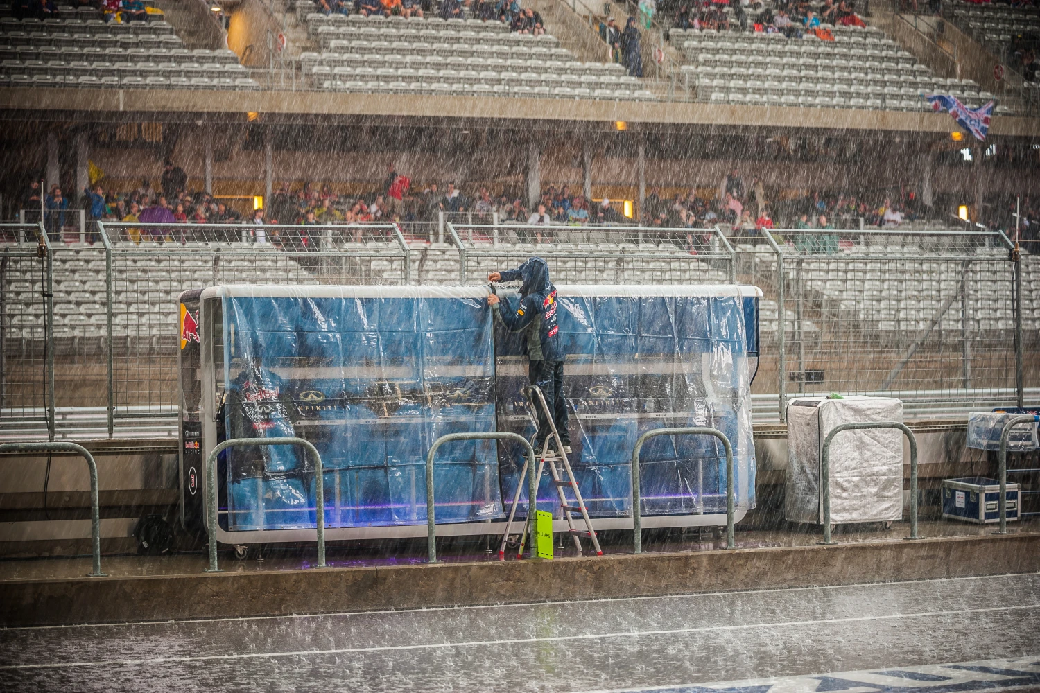 Austin baisse ses prix et offre une garantie contre la pluie