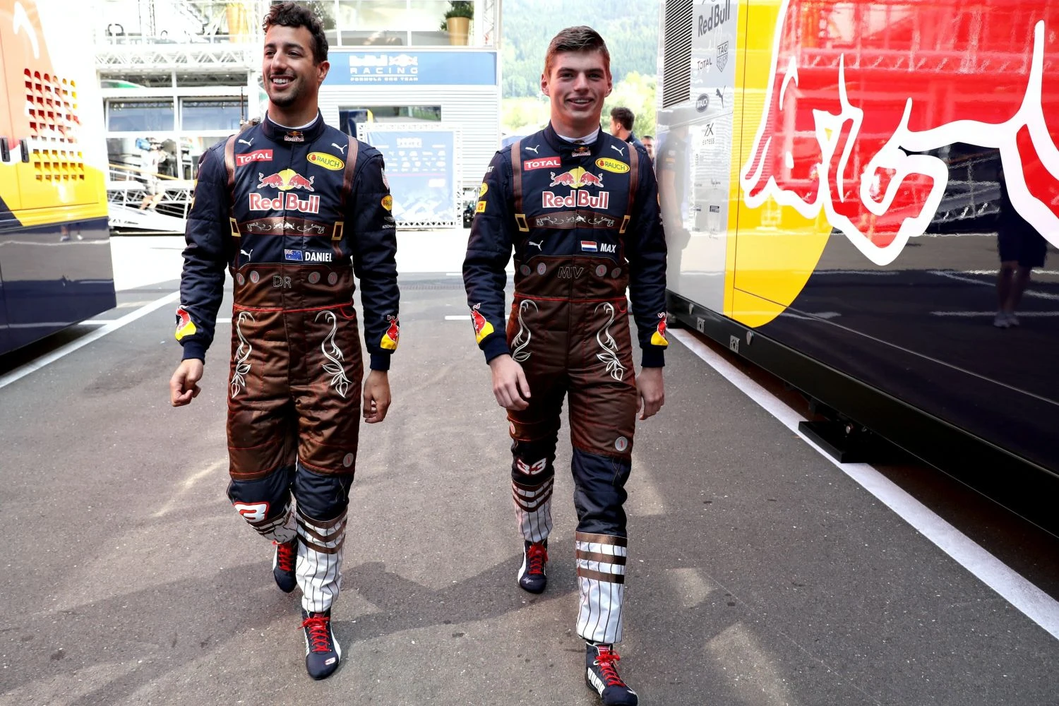 Max Verstappen reconnait son erreur sur les vibreurs
