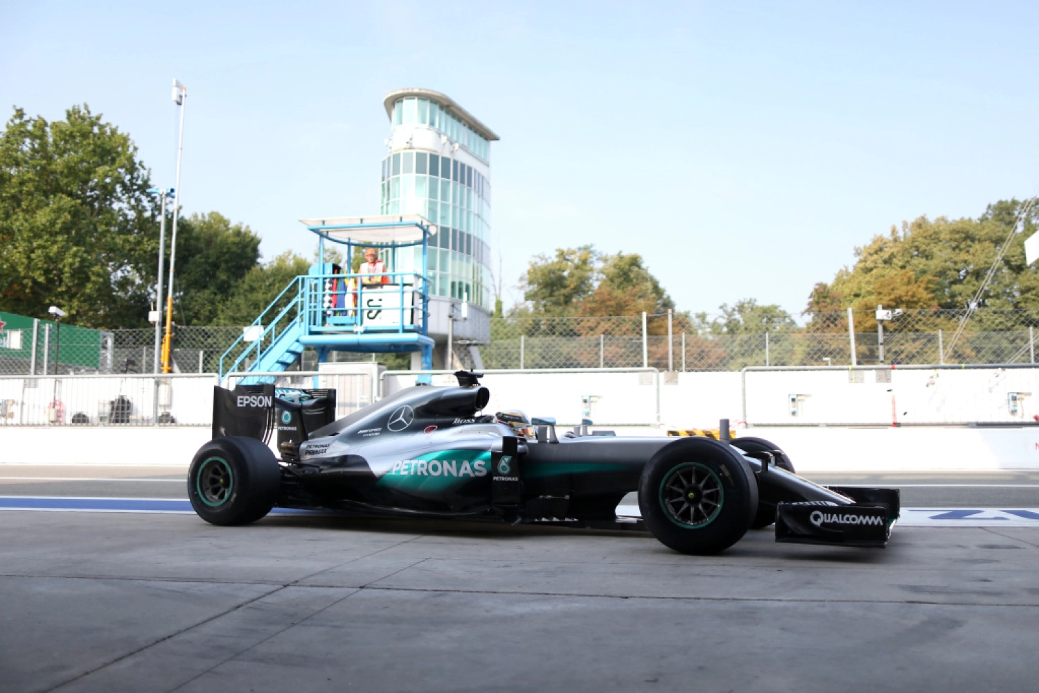 Italie – Essais libres 3 : Lewis Hamilton poursuit la domination de Mercedes