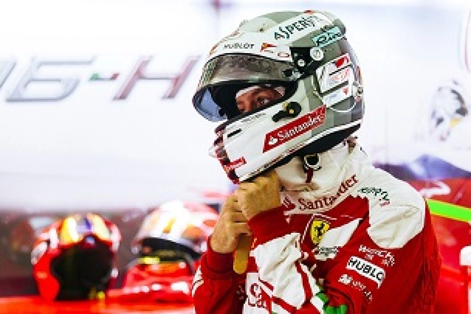 Vettel : "Je ne pouvais pas éviter l’accrochage."
