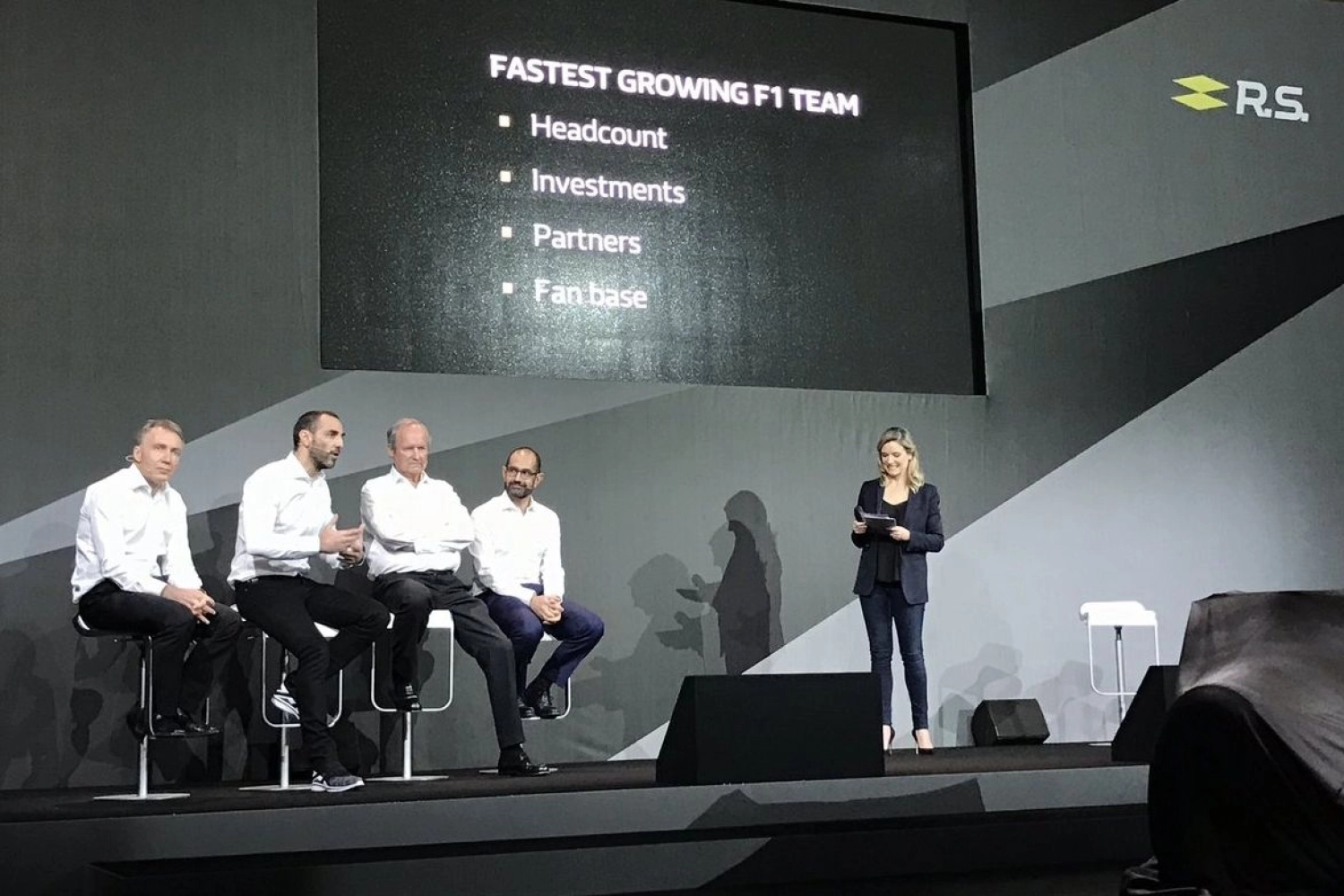 Renault vise la 5ème place du championnat constructeurs