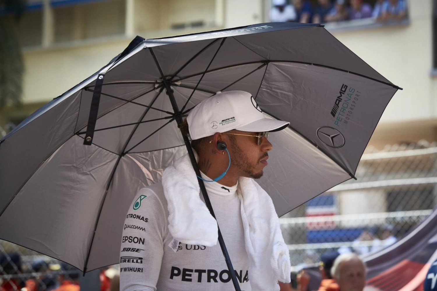 Hamilton pense que la victoire de Vettel était voulue par Ferrari