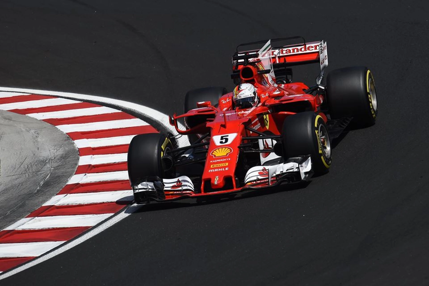 Hongrie – Course : Un bouclier finlandais sauve Vettel !