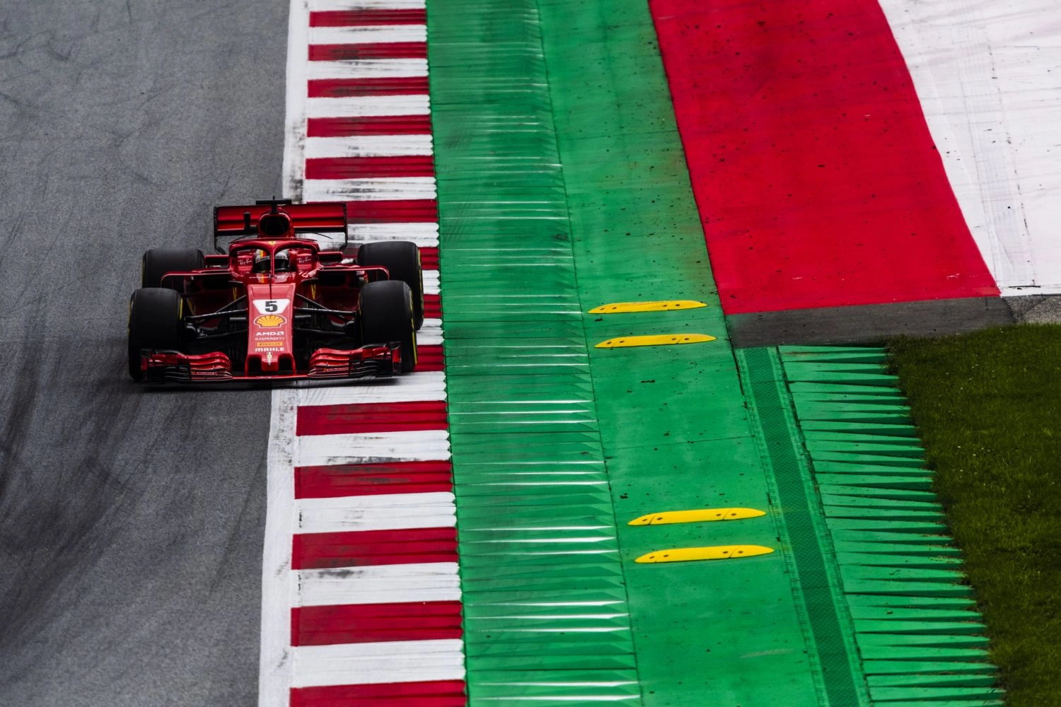 Autriche – Essais Libres 3 : deux centièmes entre Sebastian Vettel et Lewis Hamilton
