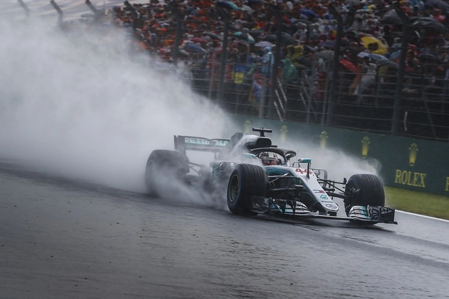 Hongrie – Qualifications : Hamilton empoche la pole entre les gouttes devant Bottas
