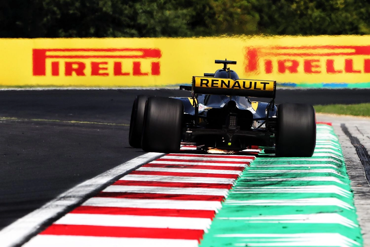 Bilan mi-saison : Renault, des fondations désormais solides pour construire