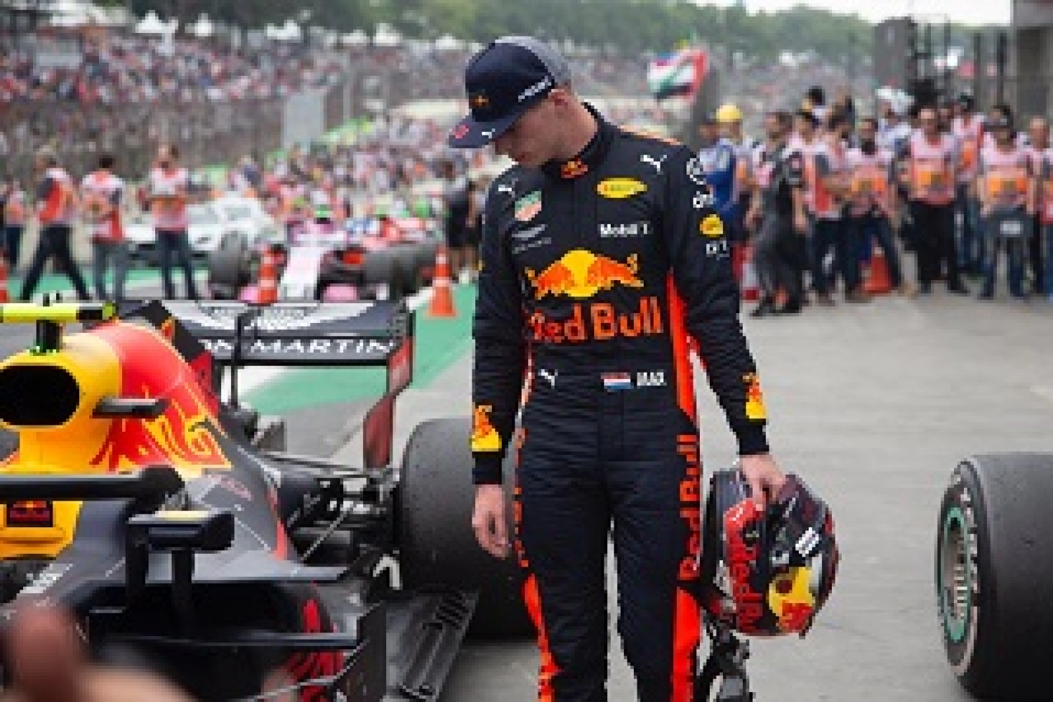 Hamilton chanceux face à un Verstappen furieux : les réactions du Top 3 à Interlagos
