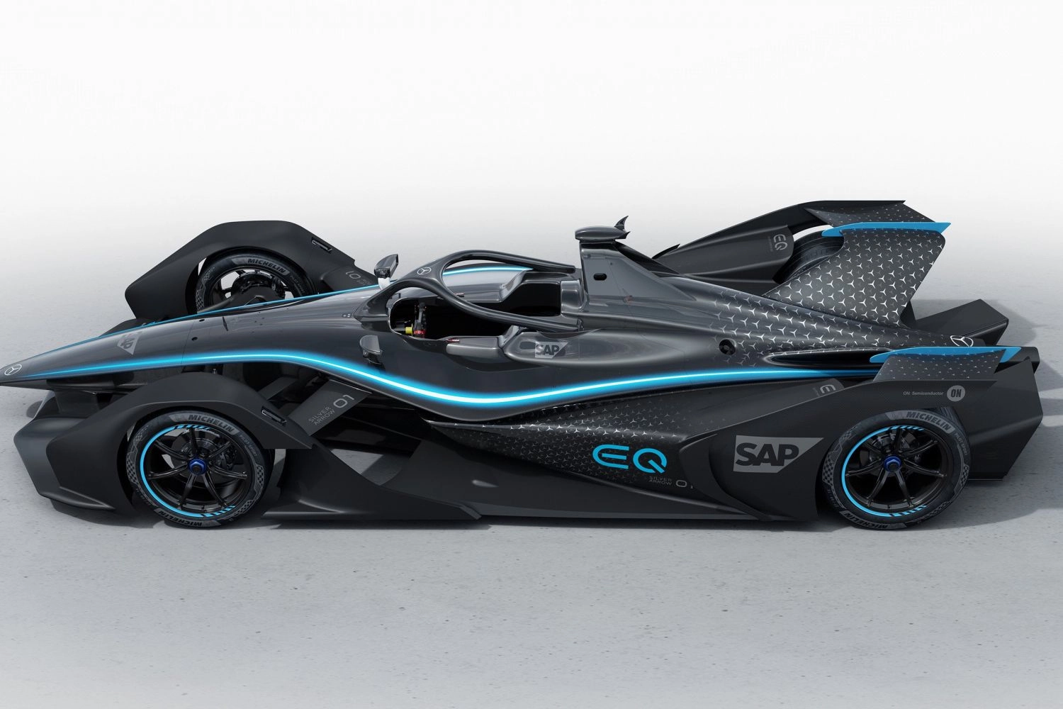 Mercedes présente sa première Formule E