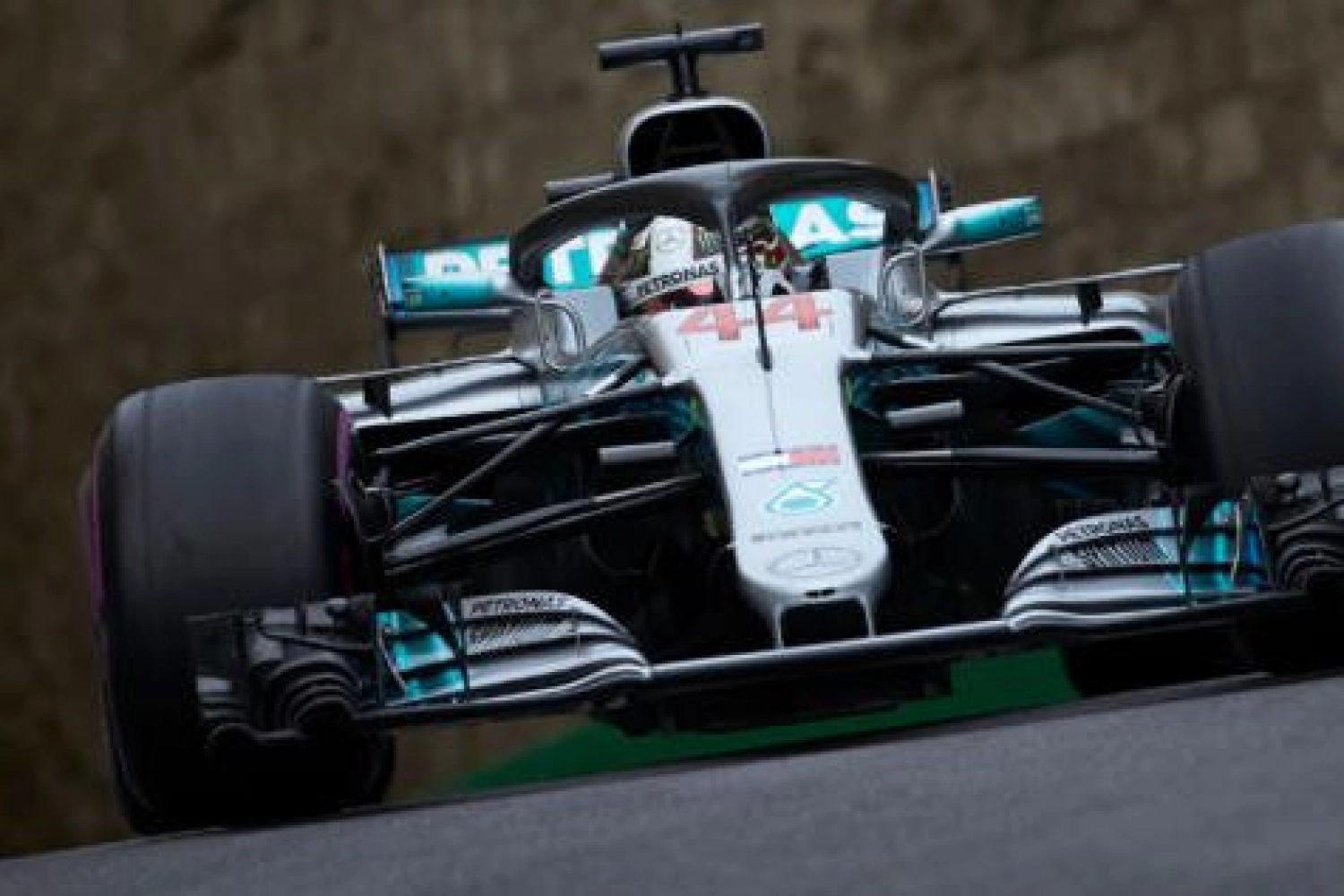Hamilton : Une première ligne 100% Mercedes, même « sans amélioration » sur la voiture !