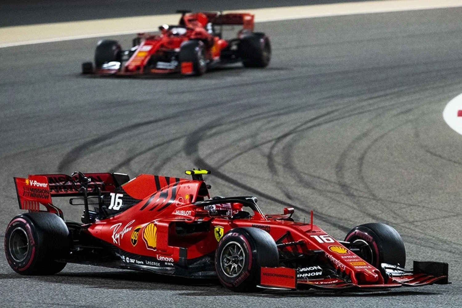 Cinquième et un tête à queue, Vettel a perdu pied à Sakhir !