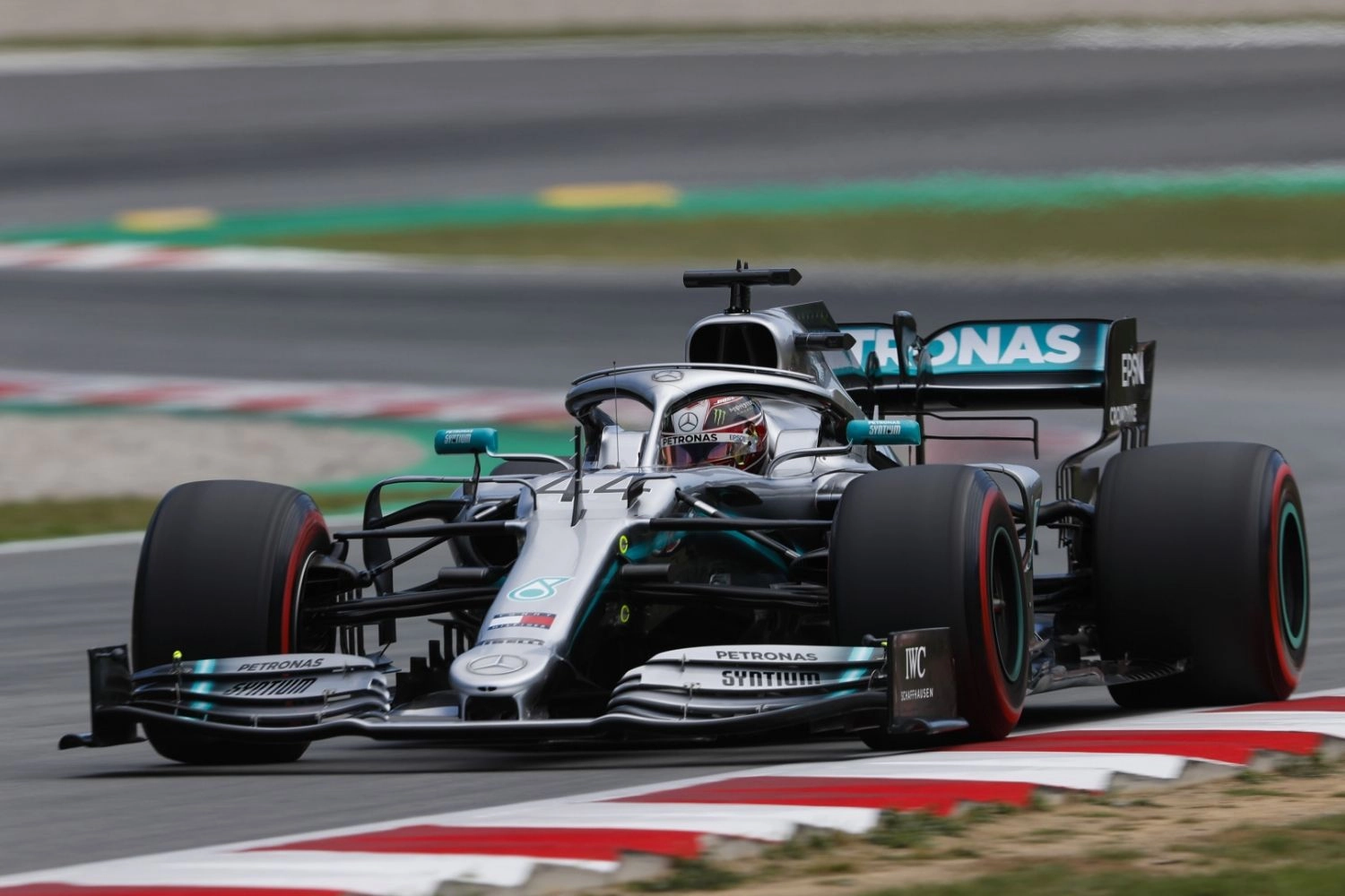 Espagne – Course : Lewis Hamilton, sans coup férir