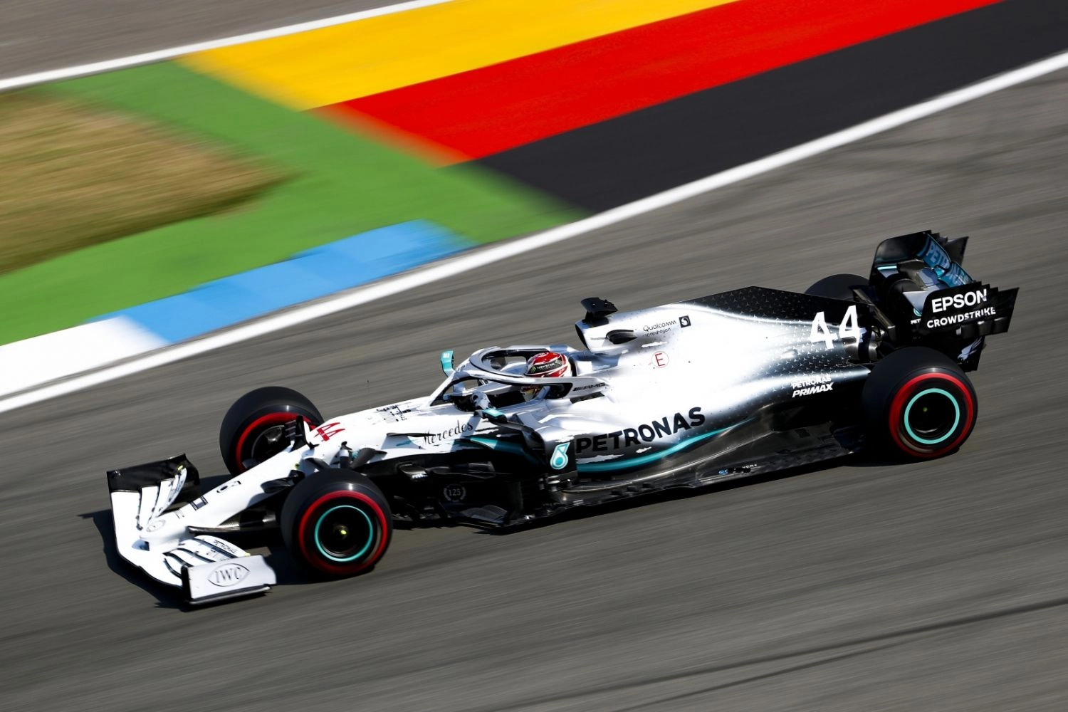 Allemagne – Qualifications : Hamilton impérial, Ferrari à l’arrêt