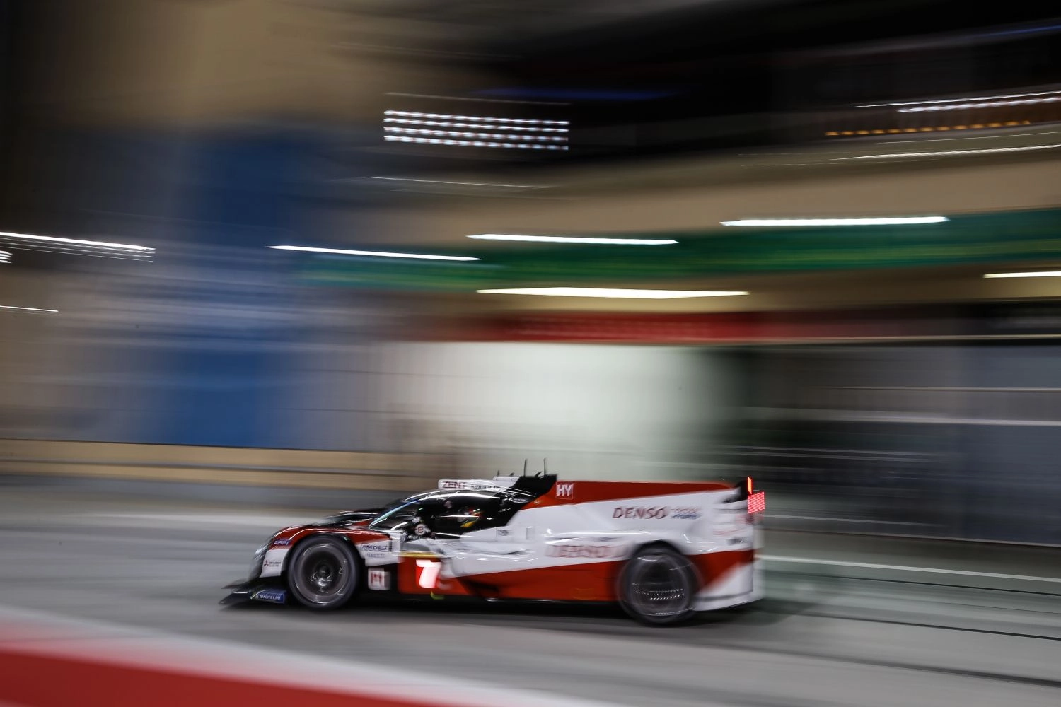 WEC 8 Heures de Bahrain – Toyota maîtrise, ça se complique encore pour Rebellion