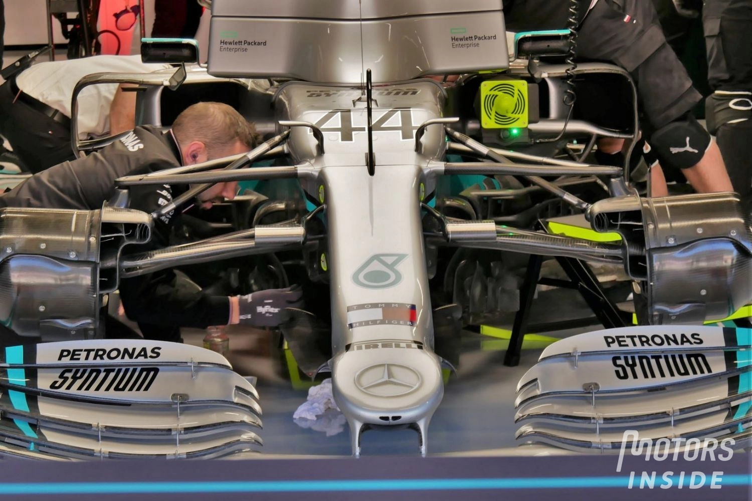 De nouvelles modifications en vue sur le moteur Mercedes ?