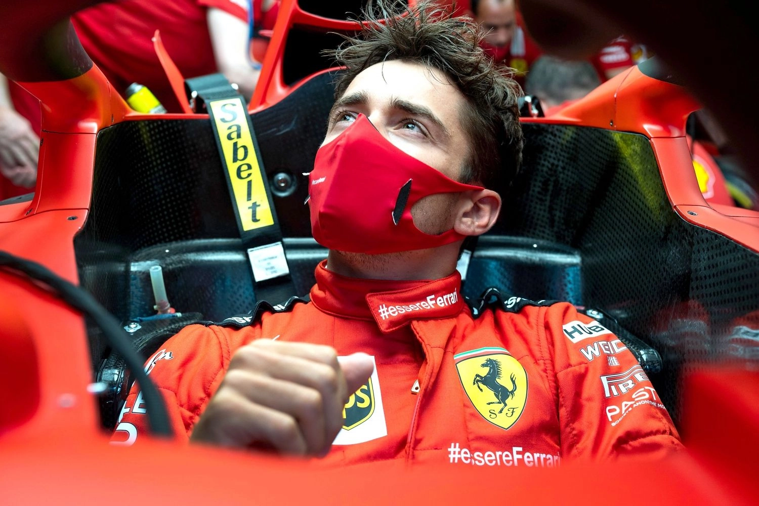 Pneus 18 pouces, Ferrari en éclaireur de luxe pour Pirelli