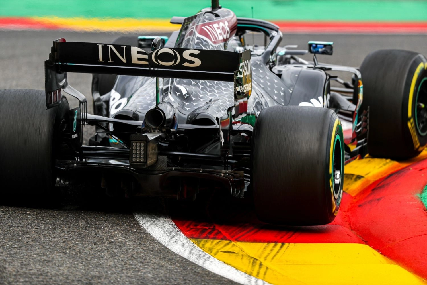 Grand Prix de Belgique – Qualifications : Hamilton métronome, Ferrari out en Q2