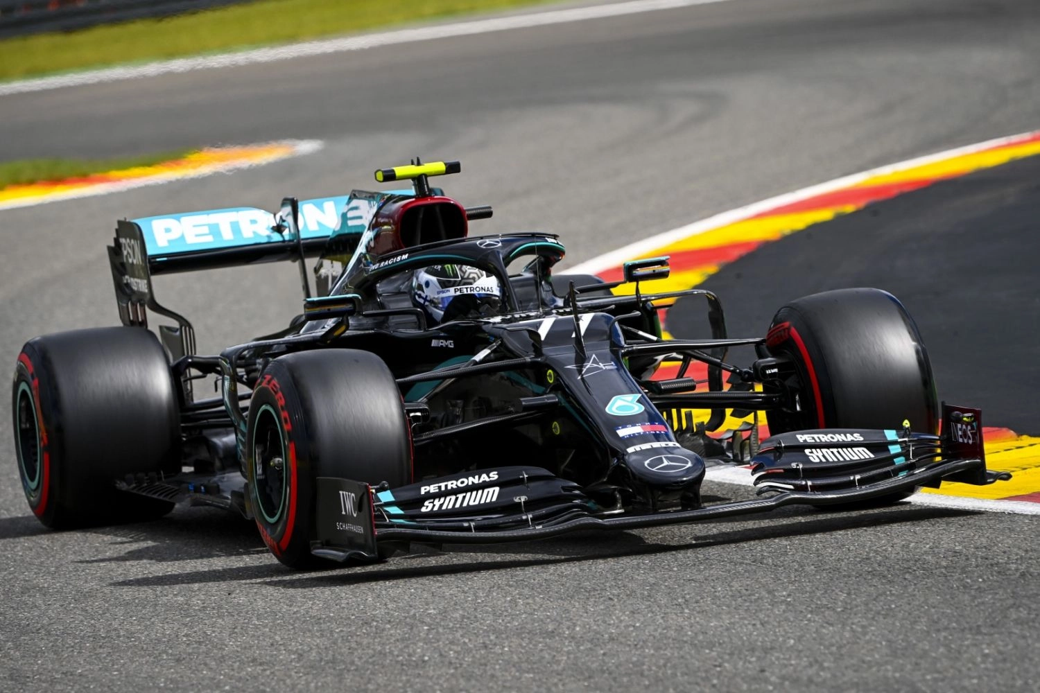 Grand Prix d&rsquo;Italie – Essais Libres 1 – Bottas en tête, Verstappen à la limite