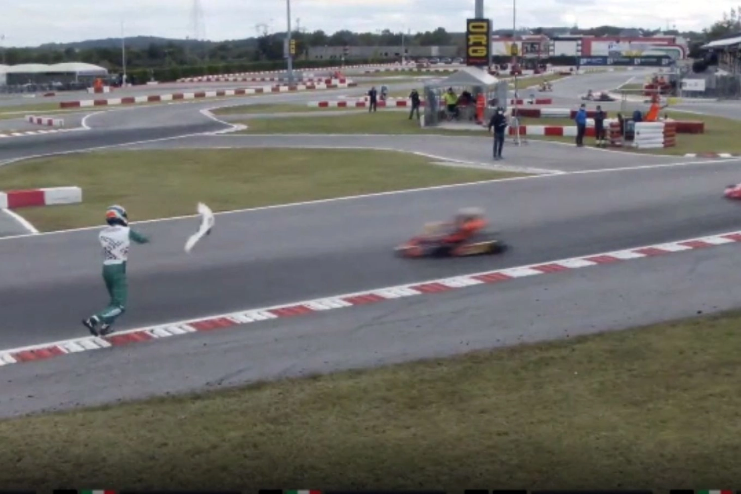 Karting : Le titre mondial pour un français et bagarre générale
