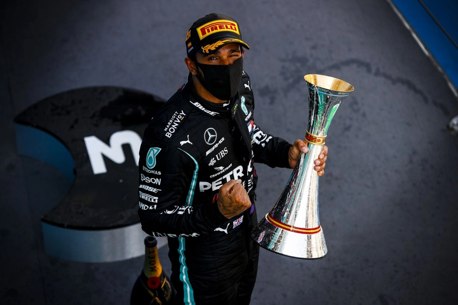 King Lewis va devenir Sir Hamilton
