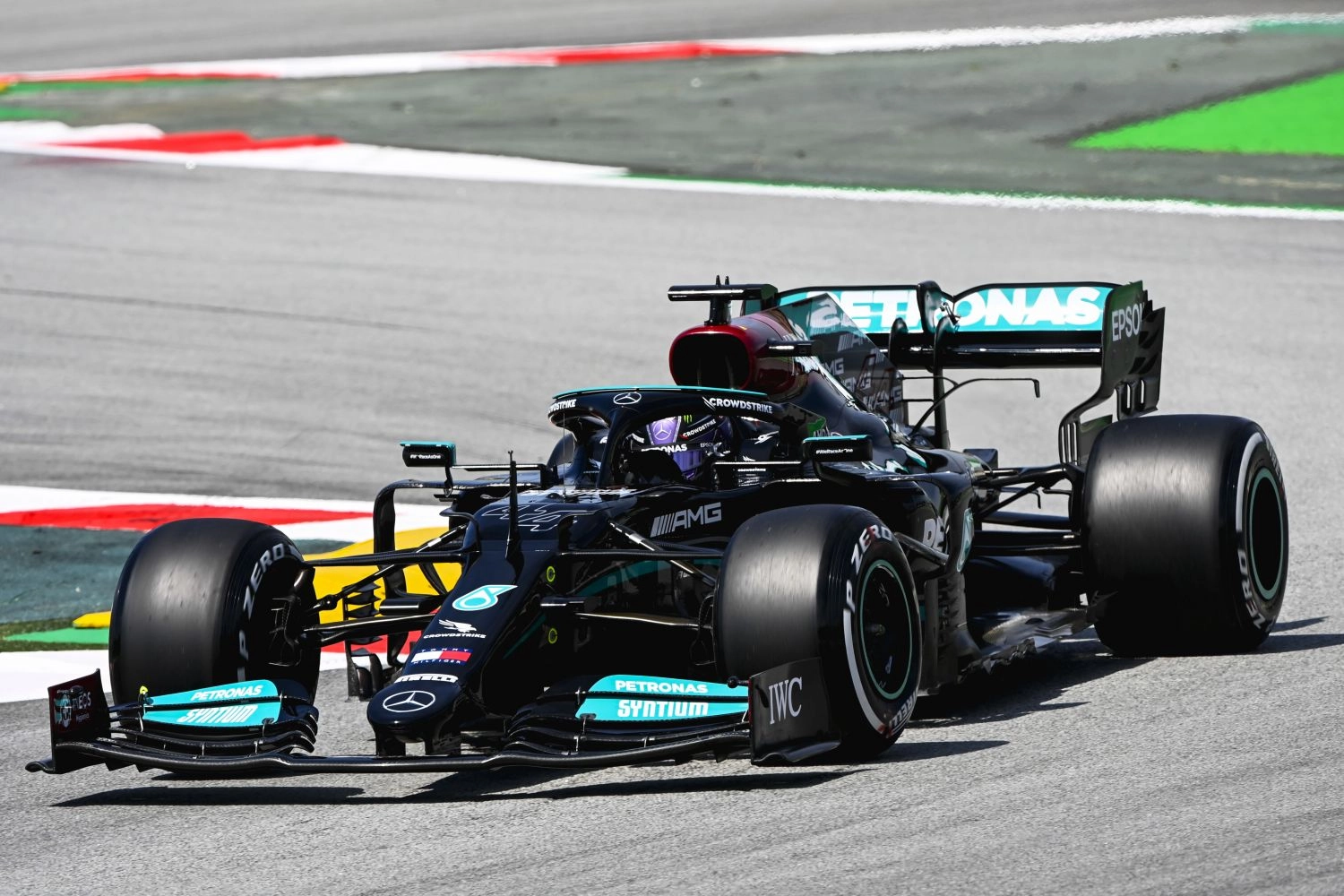 Bottas voulait se sentir plus en confiance dans sa voiture à Bakou