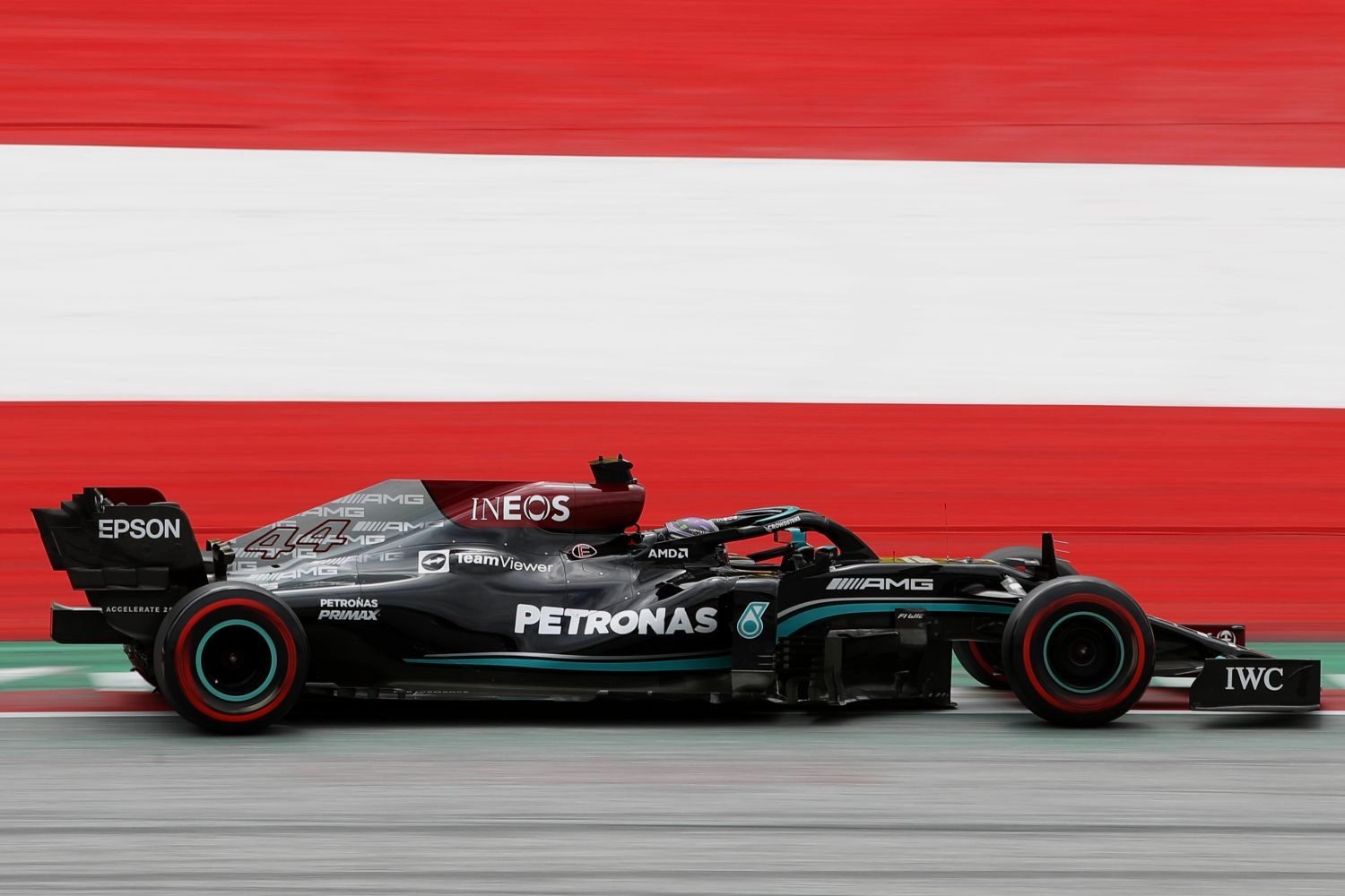 Grand Prix d’Autriche – Essais Libres 2 : Lewis Hamilton vole la vedette à Max Verstappen