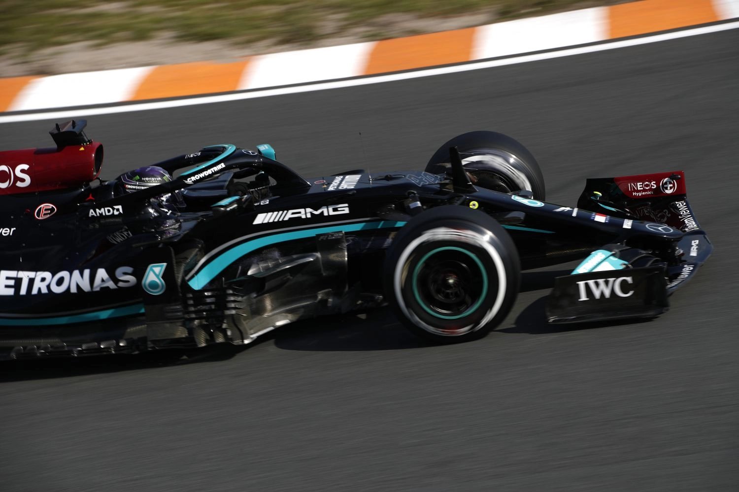 Grand Prix des Pays-Bas – Essais Libres 1 : Hamilton finit en tête dans une bien triste séance