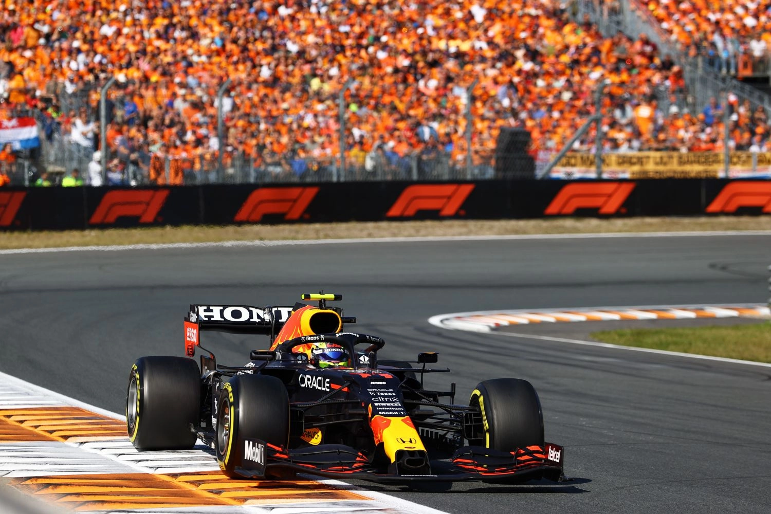 Sergio Perez visait la 6ème place à Zandvoort