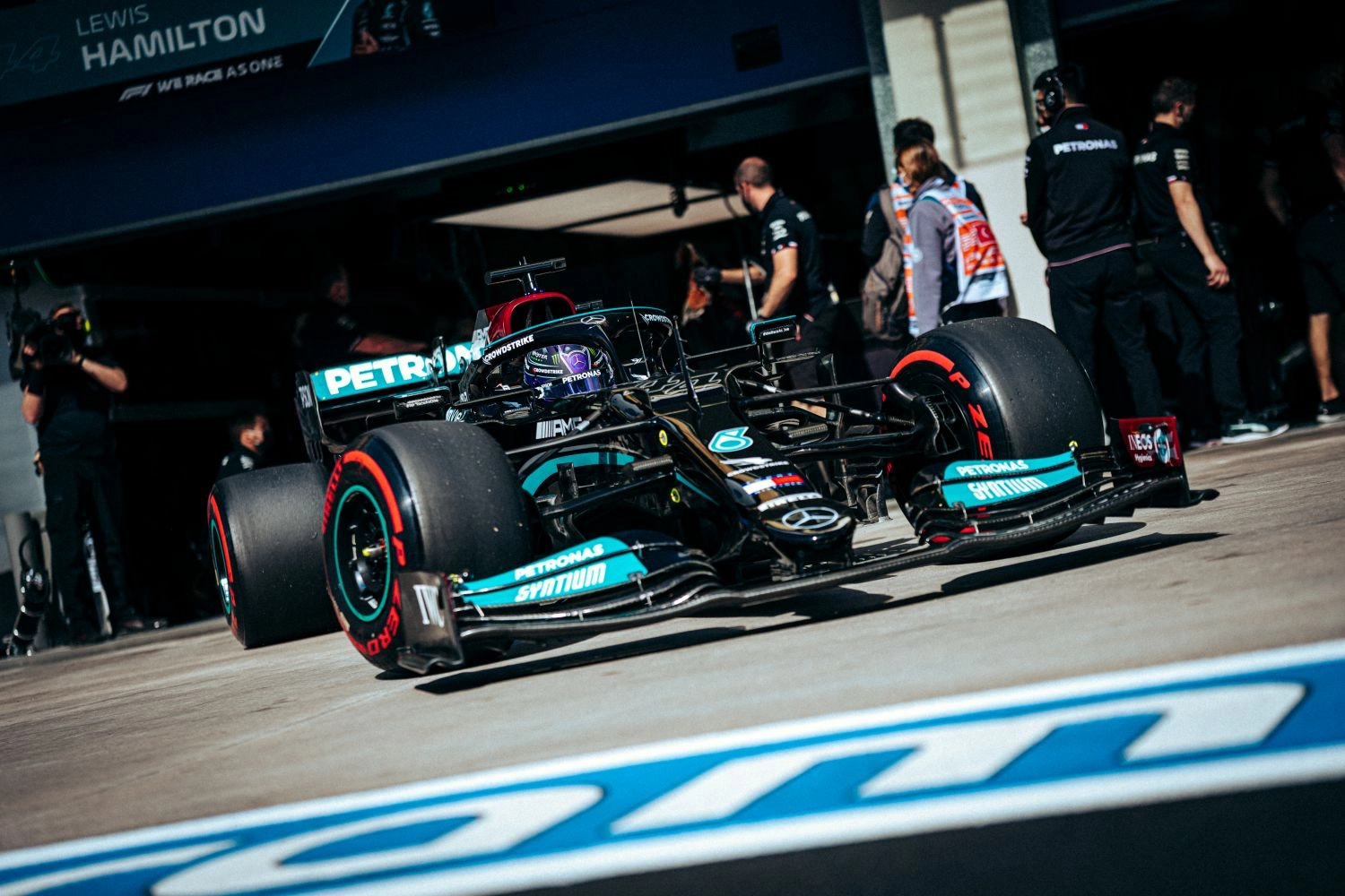 Grand Prix de Turquie – Essais Libres 2 : Lewis Hamilton devance la Ferrari de Charles Leclerc