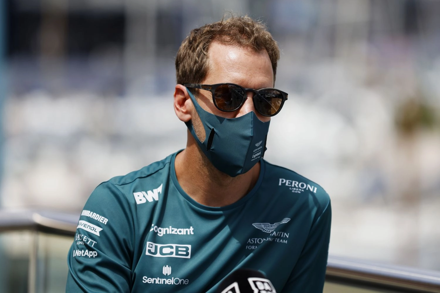 Vettel espère que Red Bull n’empêche pas Perez de l’emporter dimanche