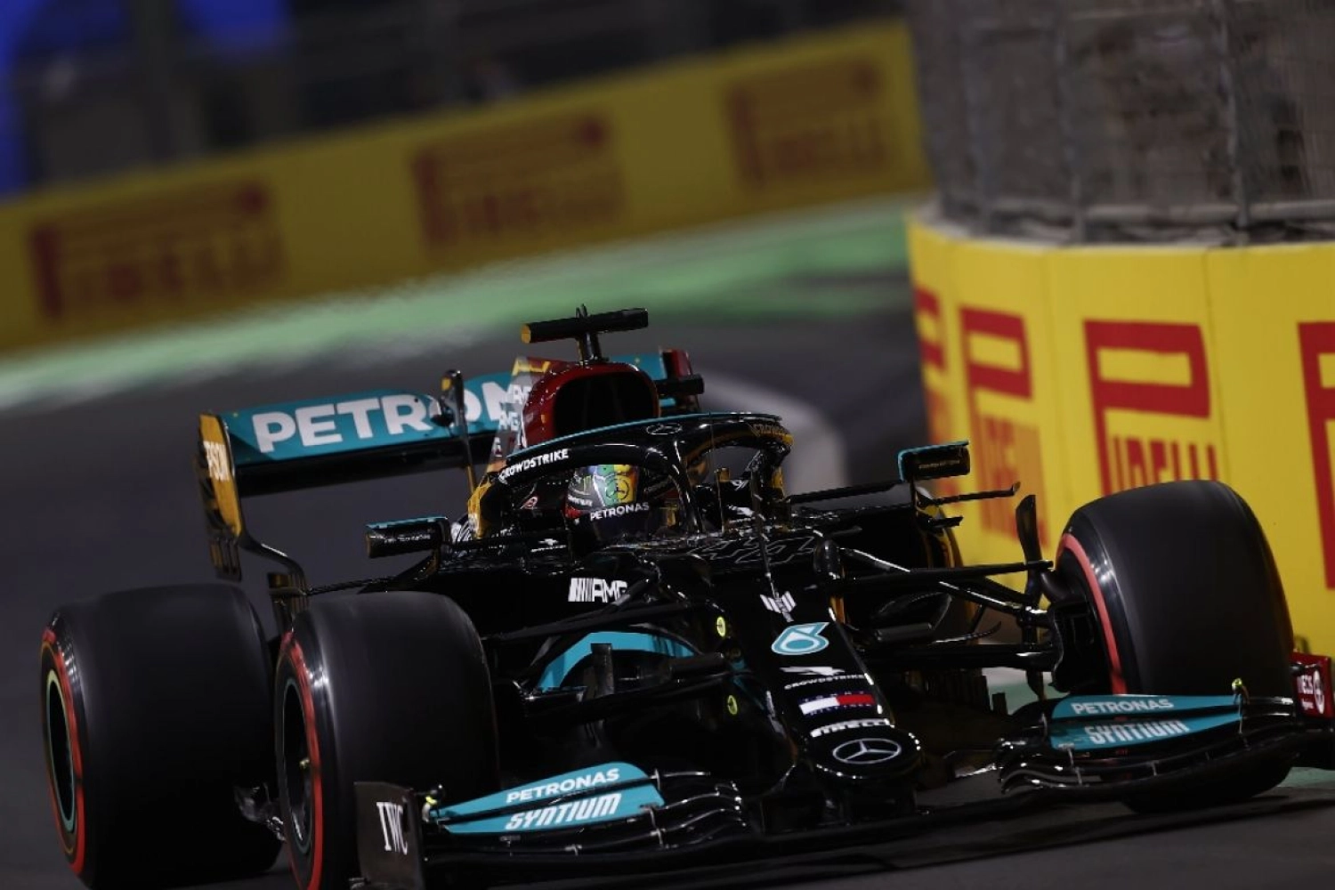 Grand Prix d’Arabie Saoudite : Batailles sensationnelles entre Hamilton et Verstappen ! Hamilton vainqueur