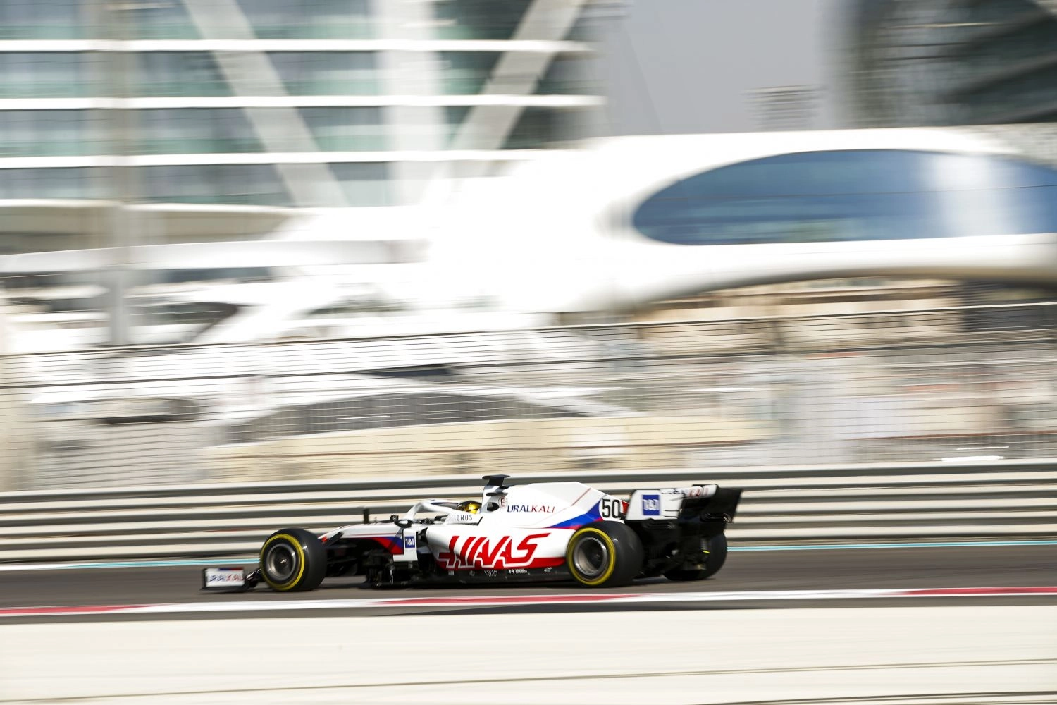 Shwartzman en tête de la dernière journée d&rsquo;essais à Abu Dhabi avec la Haas