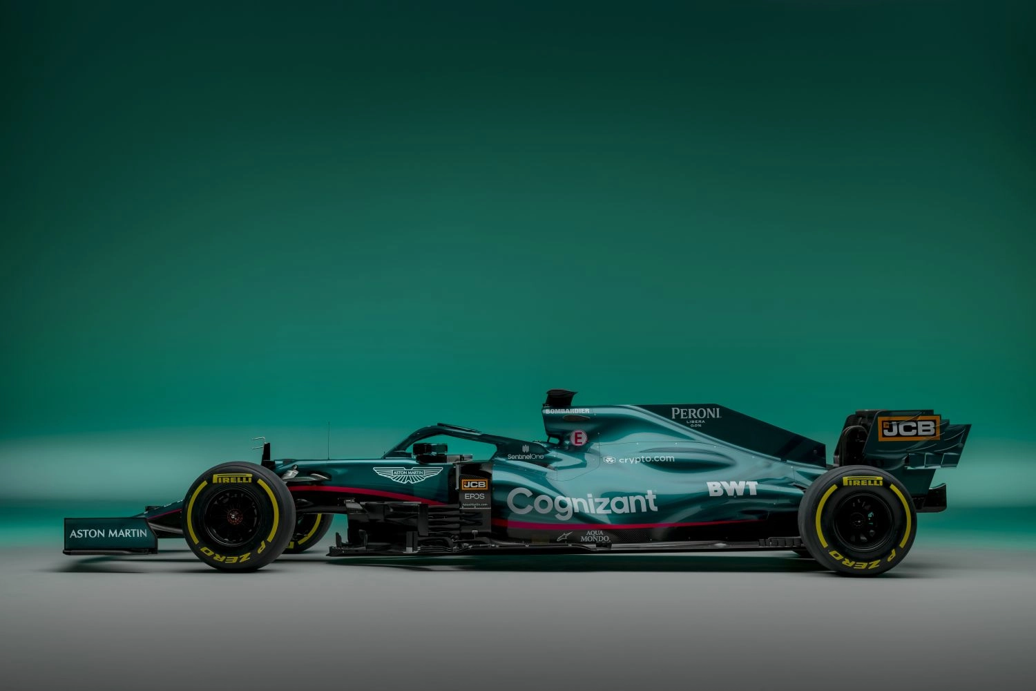 La nouvelle Aston Martin arrive !