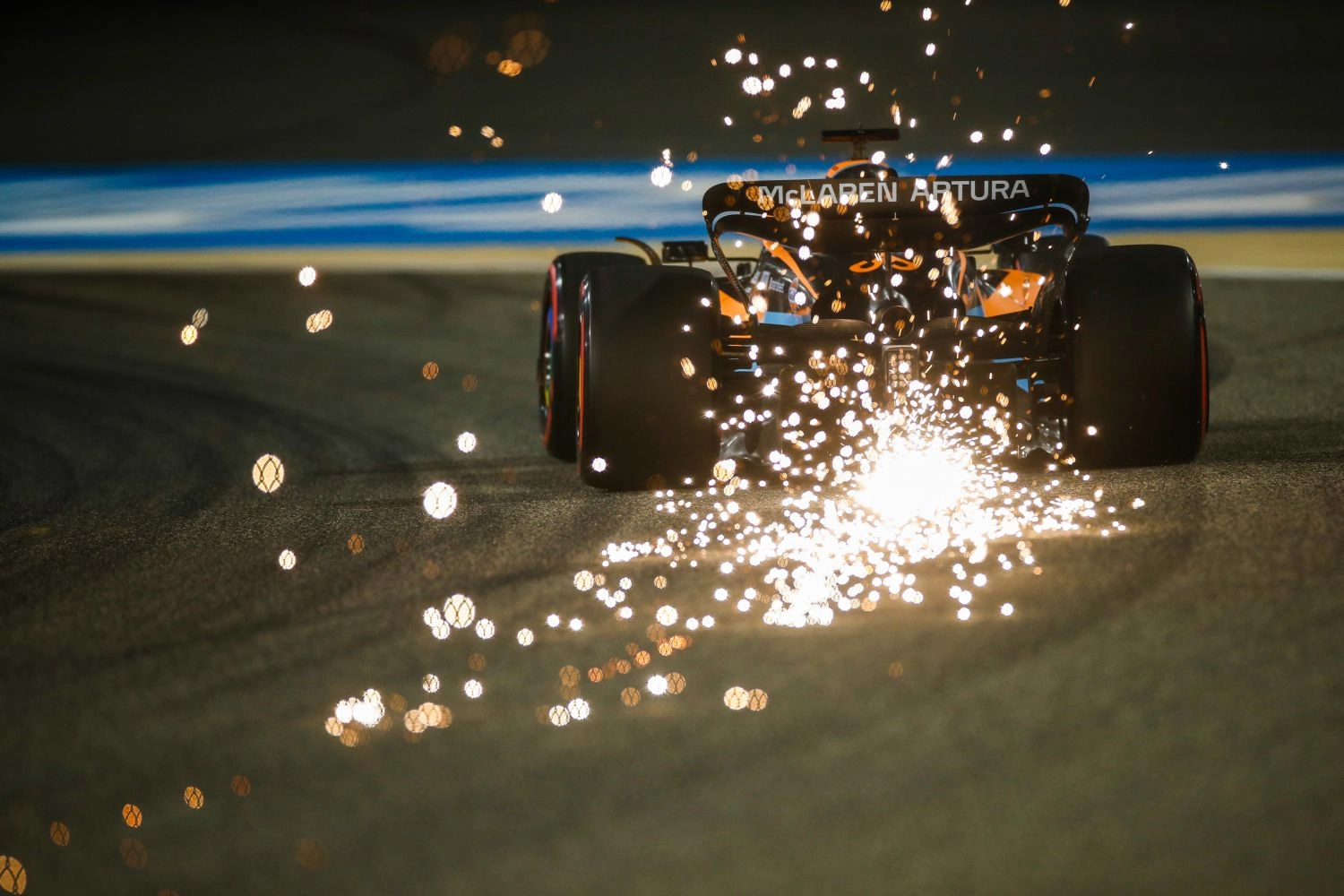 La défaillance des freins chez McLaren, symbole de l’incompréhension des F1 2022 ?
