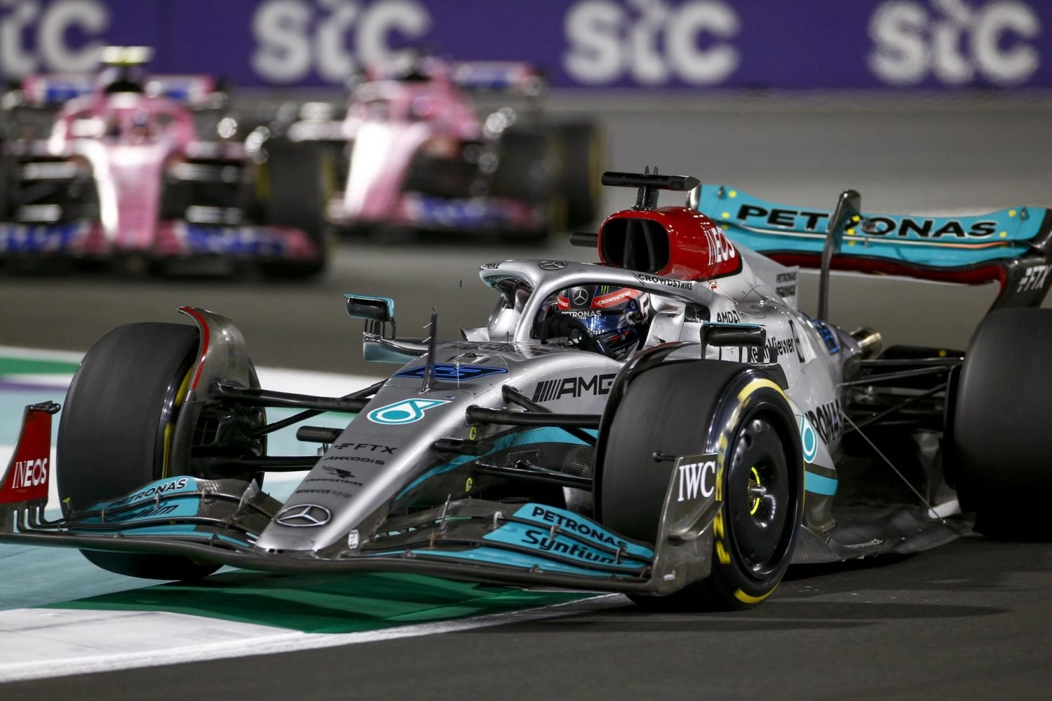 Russell : "99%" des problèmes de la Mercedes liés au marsouinage