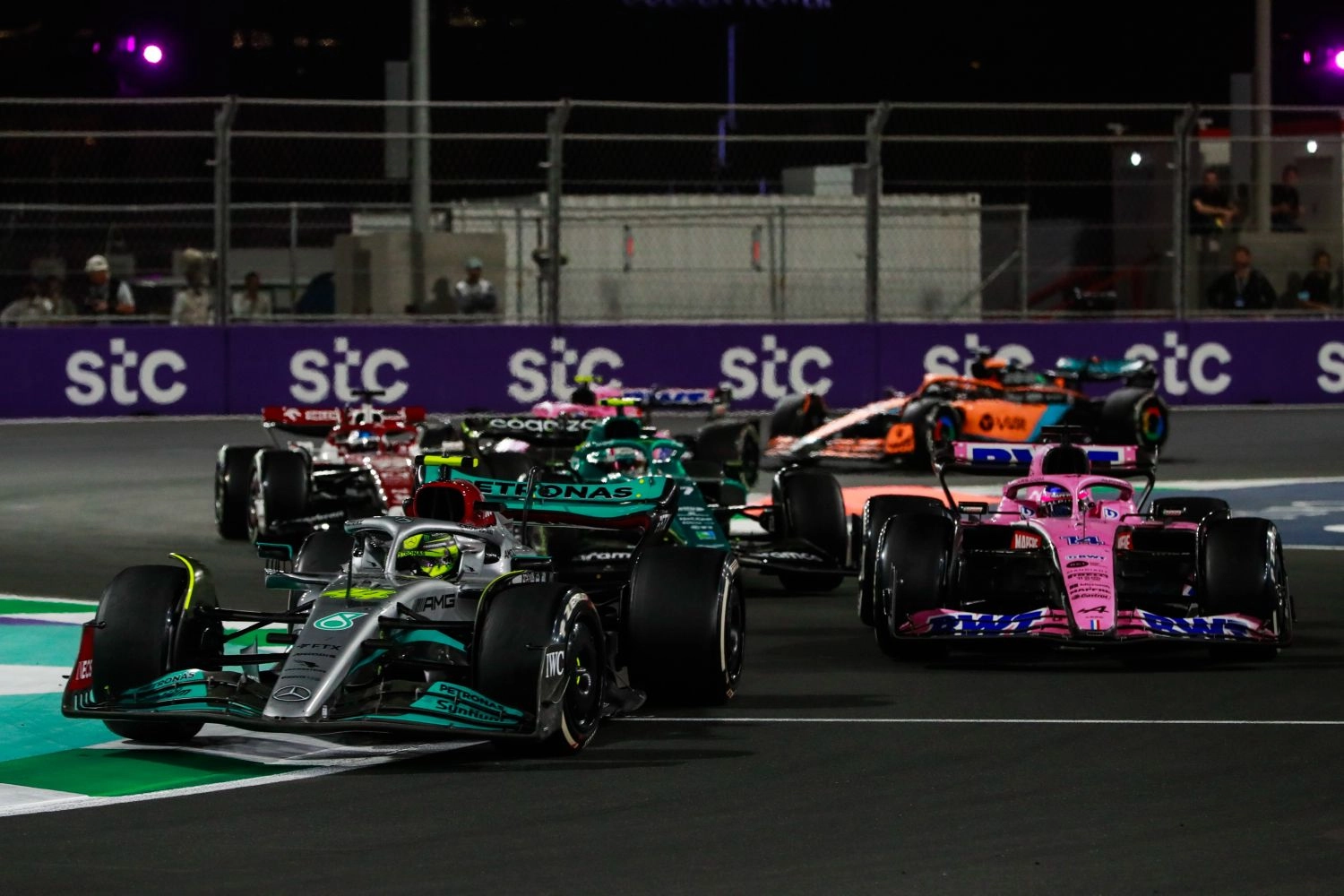 Wolff : La petite forme de Mercedes est un "exercice d’humilité"